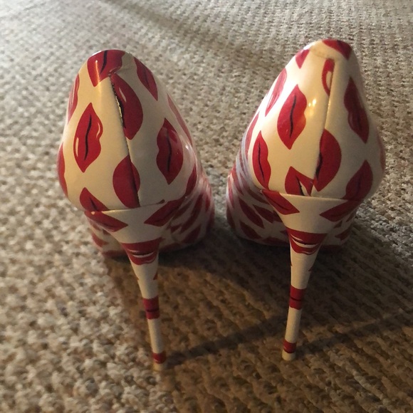 Aldo Kiss High Heels - Picture 4 of 5